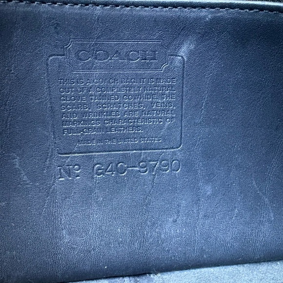 COACH Vintage City Navy Blue Leather Crossbody Shoulder Bag
Handbag Purse 9790 - Picture 11 of 13